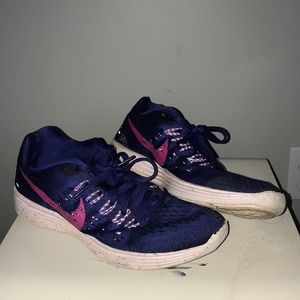 Blue/Purple Nike Lunart Empo tennis shoes